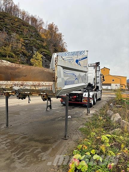 Volvo FH750 6x4 kombibil, tipp, svingskive, brøyteplate Грузовики-Самосвалы