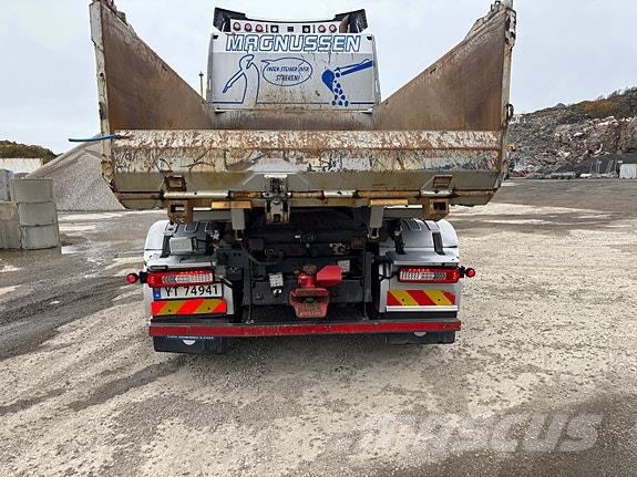 Volvo FH750 6x4 kombibil, tipp, svingskive, brøyteplate Грузовики-Самосвалы