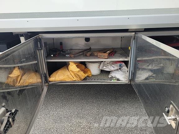 Volvo FL 290 Camiones caja cerrada