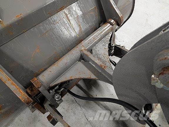Volvo JL25H # Kun 800 timer, 94% batterikapasitet målt a Muut koneet