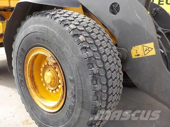 Volvo L90G Muut koneet