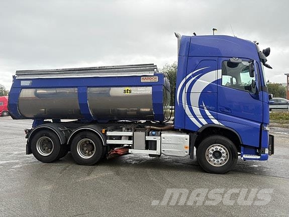 Volvo Ny pris FH540 med Asfaltbalje/dumperkasse/brøytefe Camiones bañeras basculantes o volquetes