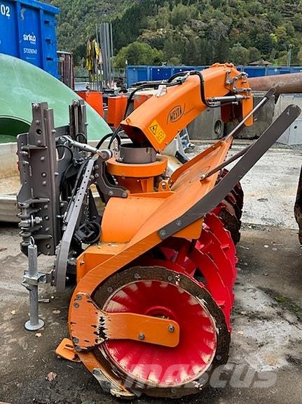 Westa 650/2200 snøfres Snežne freze