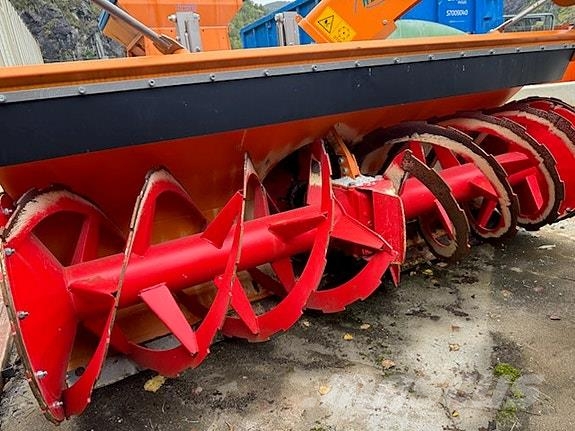 Westa 650/2200 snøfres Snežne freze