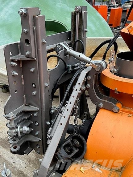 Westa 650/2200 snøfres Snežne freze