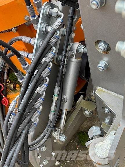 Westa 650/2200 snøfres Snežne freze