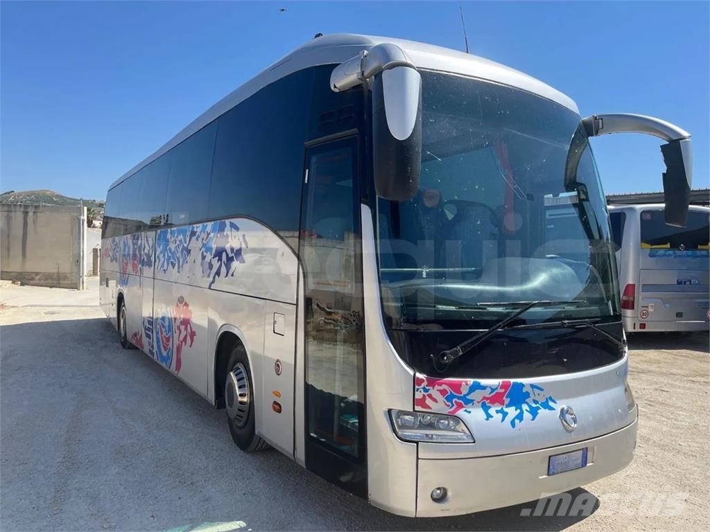 Iveco 389 Autobuses tipo pullman
