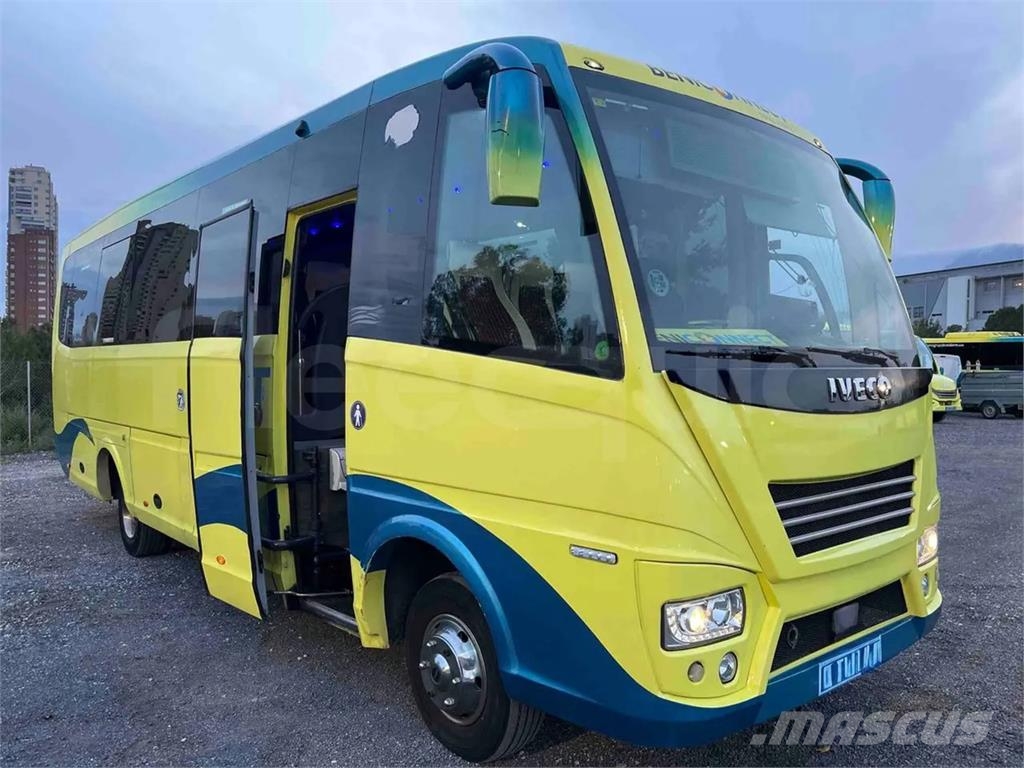 Iveco Ferqui Turistbussar
