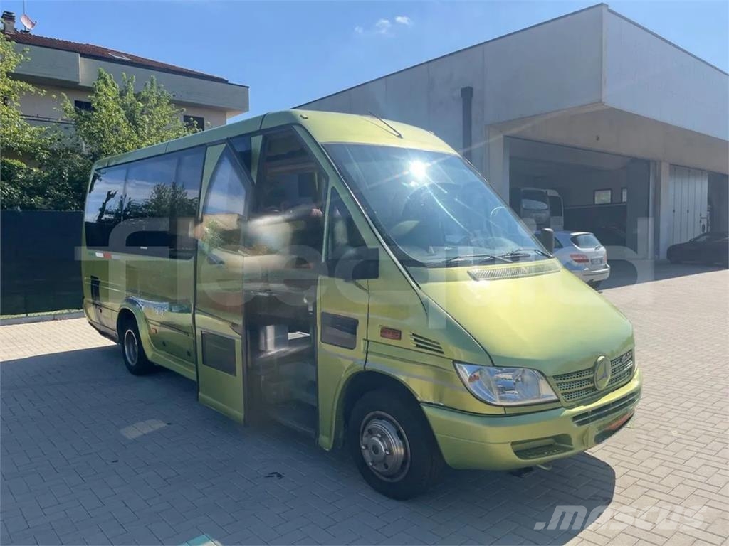 Mercedes-Benz Sprinter Minibusy