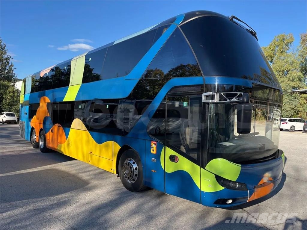 Neoplan Skyliner Autobuses tipo pullman