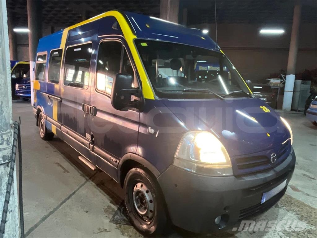 Nissan Interstar Мини бусове
