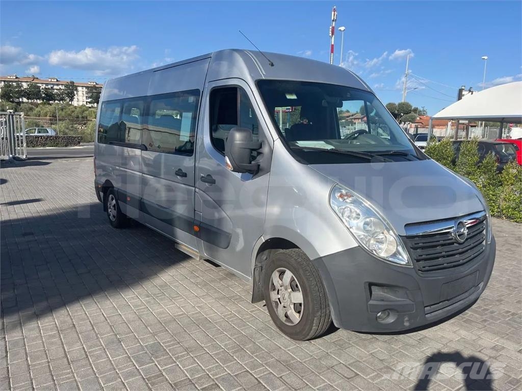 Opel Movano Minibuses