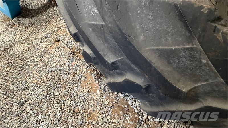 Pirelli 650/65-42 Ruedas