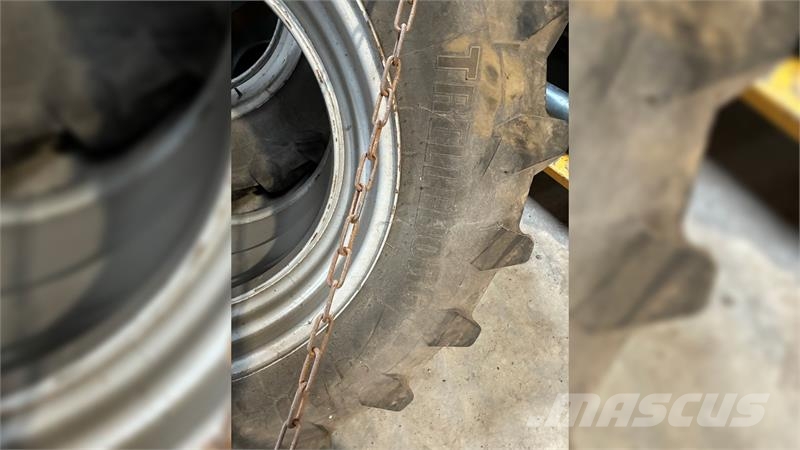 Trelleborg Tvillingehjul 710/75-42 og 650/60-34 Ελαστικά και ζάντες