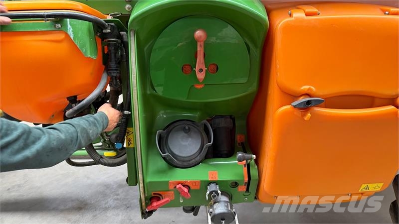 Amazone UX 3200 Irroratrici trainate