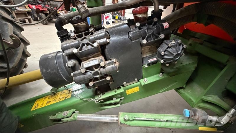 Amazone UX 3200 Irroratrici trainate