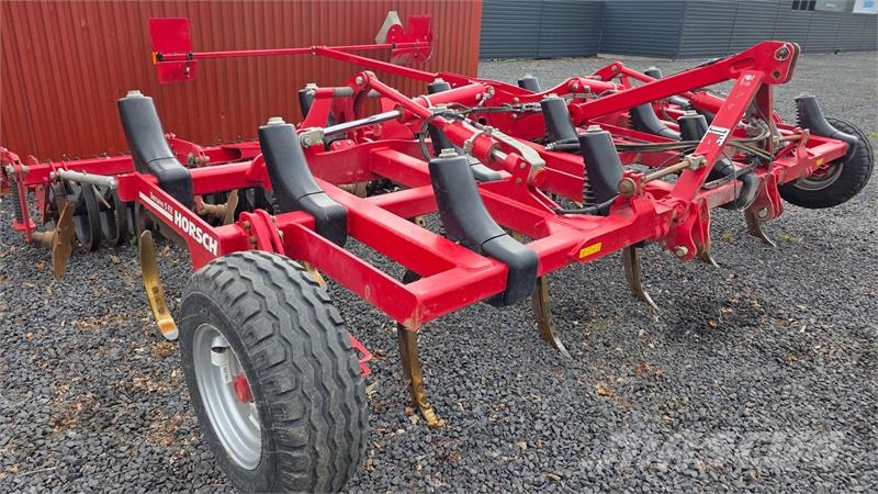 Horsch Terrano 5 FX كاسحات