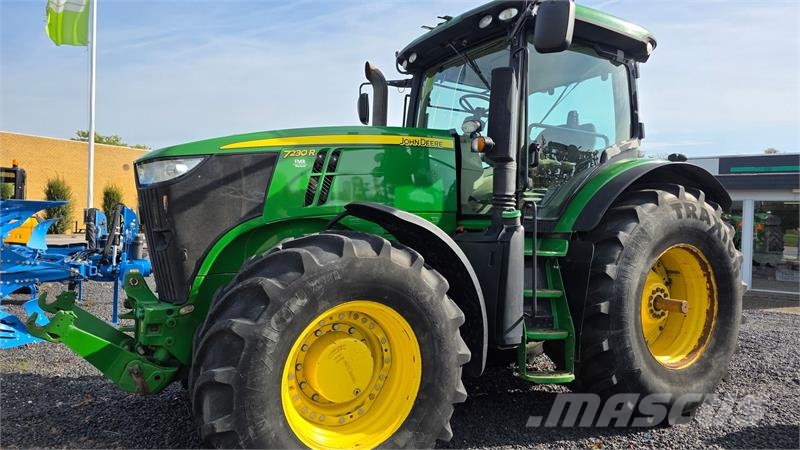 John Deere 7230R Traktoren