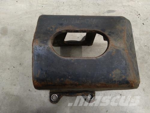 John Deere H480 Other components