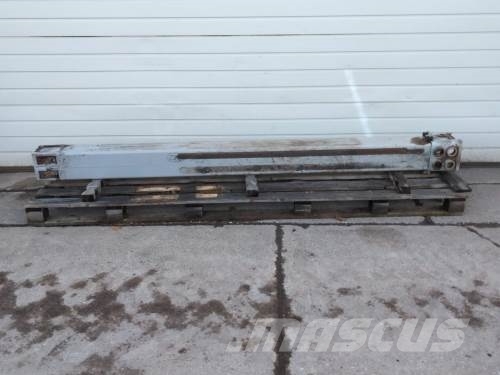 Komatsu 931.2 931XC 230H DT Muut