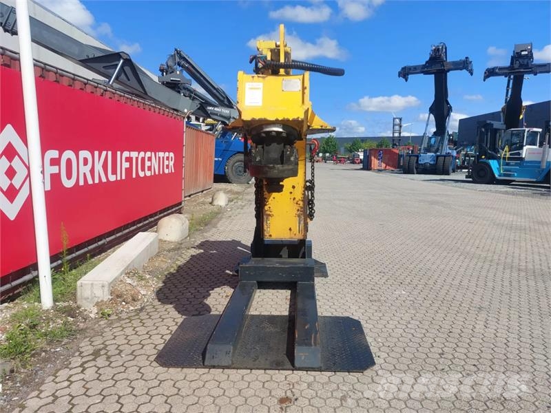 CATRACOM SAN 40L SafeNeck incl parkstand Gradbeništvo - drugo