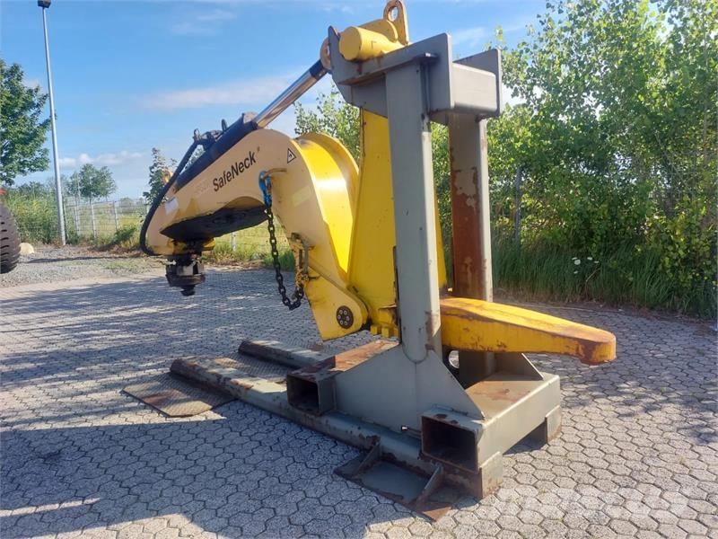 CATRACOM SAN 40L SafeNeck incl parkstand Muut koneet