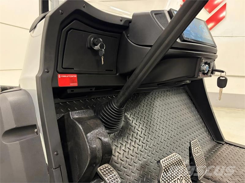 Forkliftcenter FLC4S 4-seater Electric Golf Cart Muut koneet