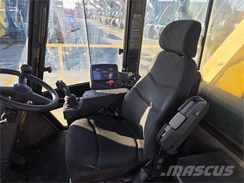 Hyster RS45-31CH 리치 스태커
