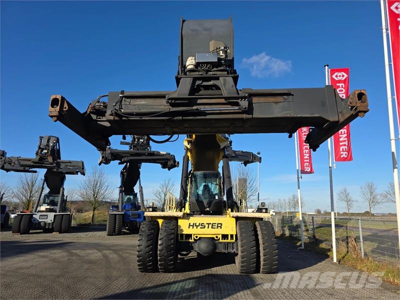 Hyster RS45-31CH Reachstackers