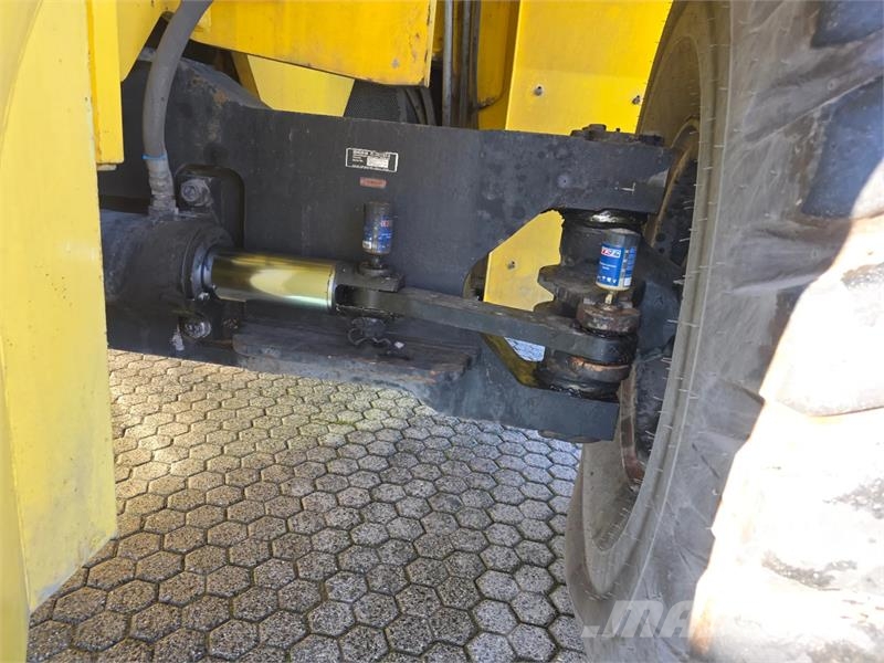 Hyster RS45-31CH 리치 스태커