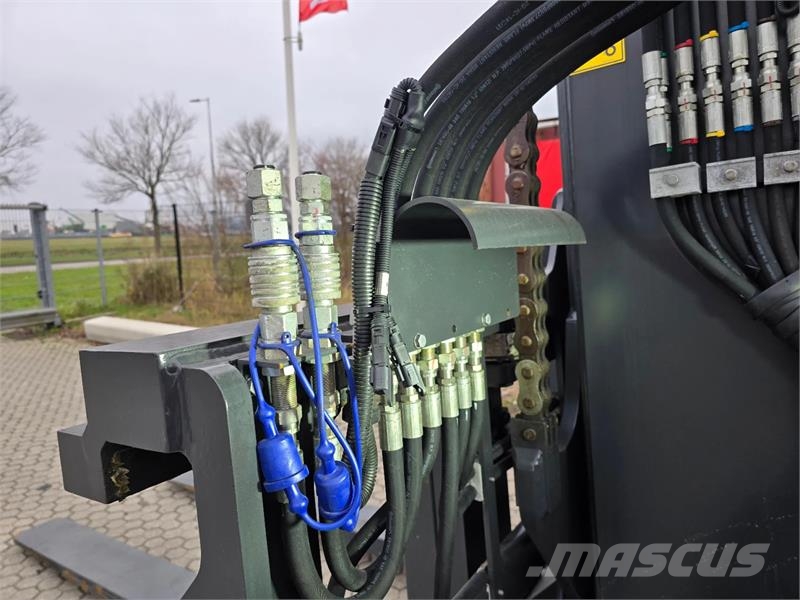 Kalmar DCG160-12T Dizelski viličarji
