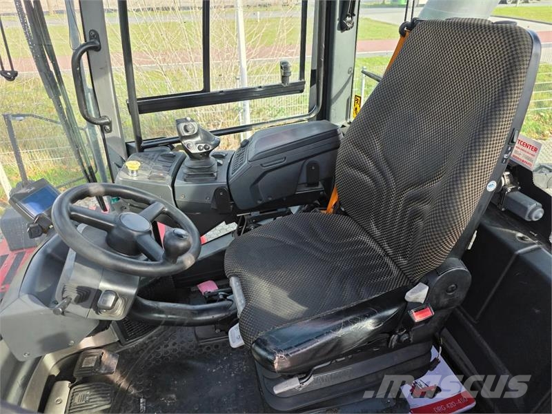 Kalmar DRG450-60S5 Reachstackere