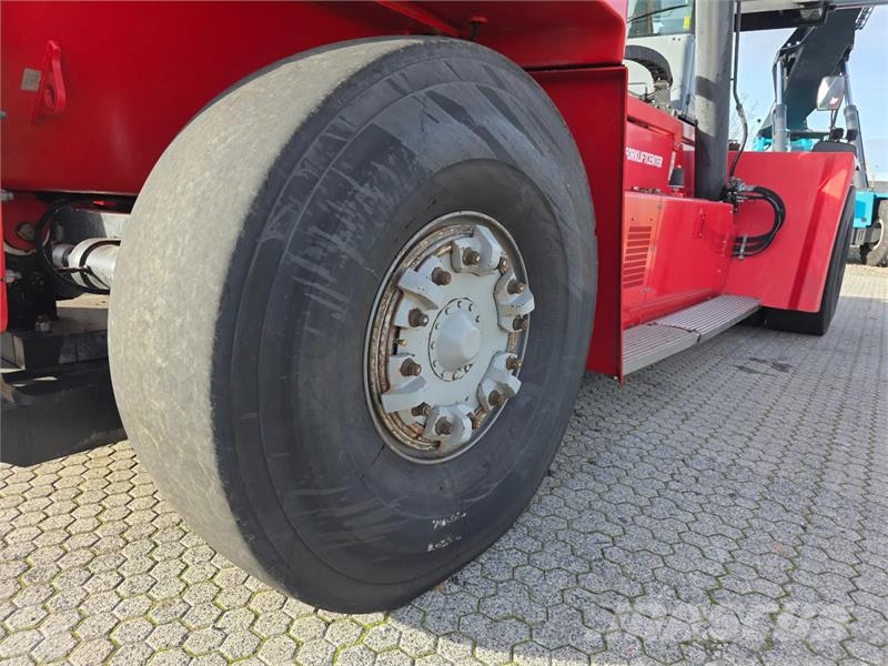 Kalmar DRG450-60S5 Reachstackere