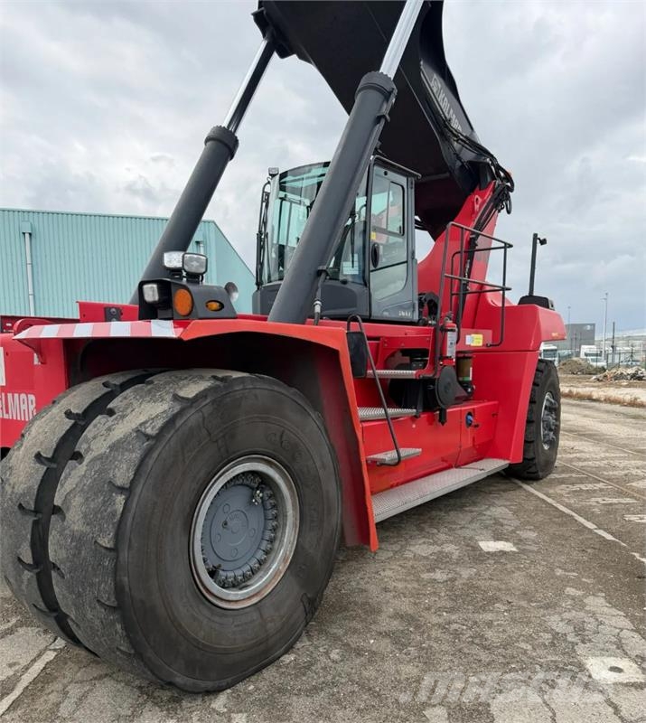 Kalmar DRG450-60S5 Reachstackers