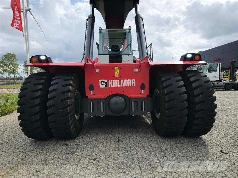 Kalmar DRU450-62S5 Reachstackere