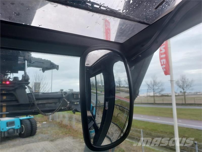 Konecranes SMV 4531 TC5 Reachstackers