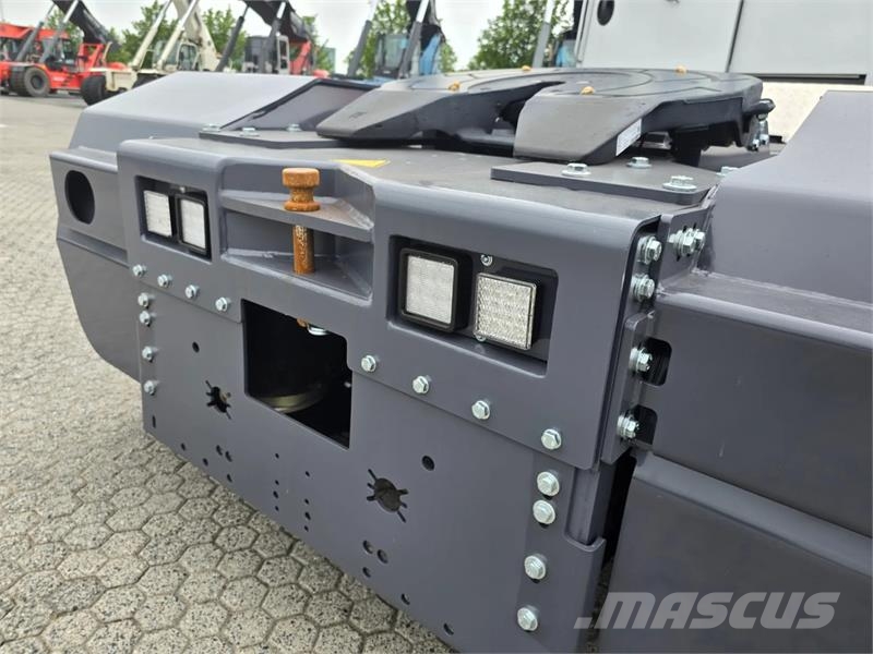Mafi R336 4x4 Терминальные тягачи