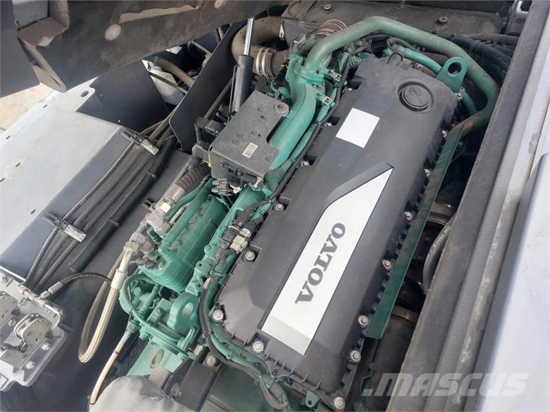 Mafi R336 4x4 Cabezas tractoras para terminales