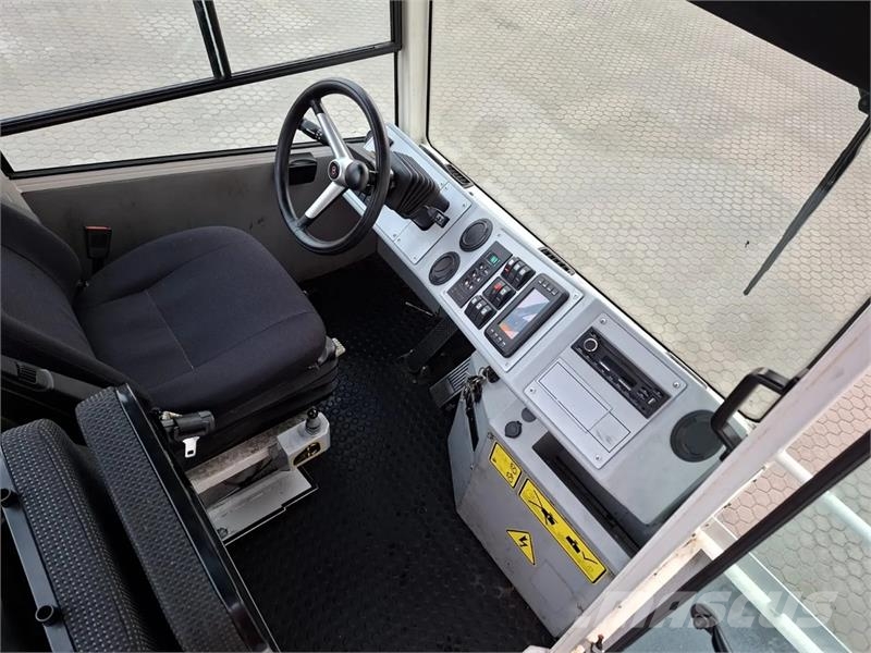 Mafi T230 Terminalni vlačilci