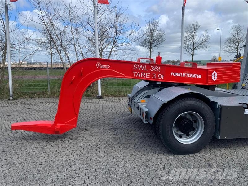 Novatech Gooseneck 36t Stavebnictví - ostatní