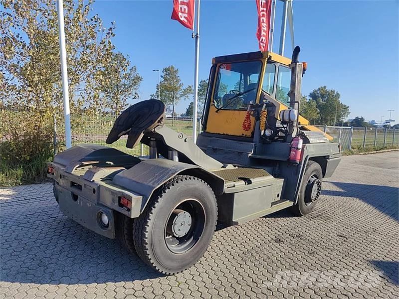 Terberg RT222 4x4 Terminaalitraktorit