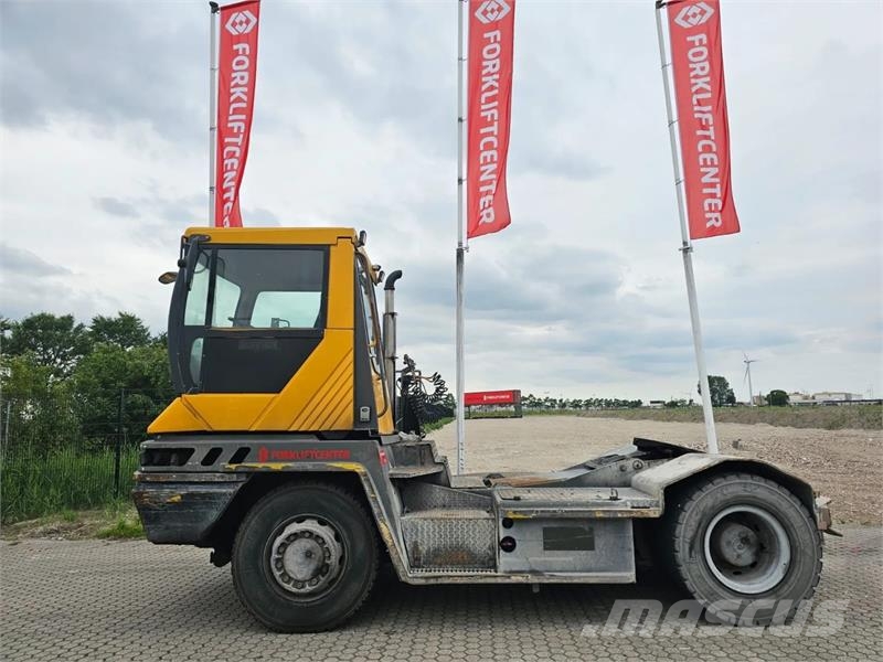 Terberg RT282 4x4 Terminálový tahač