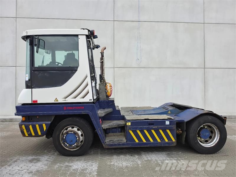 Terberg RT283 4x4 Tracteur de manœuvre