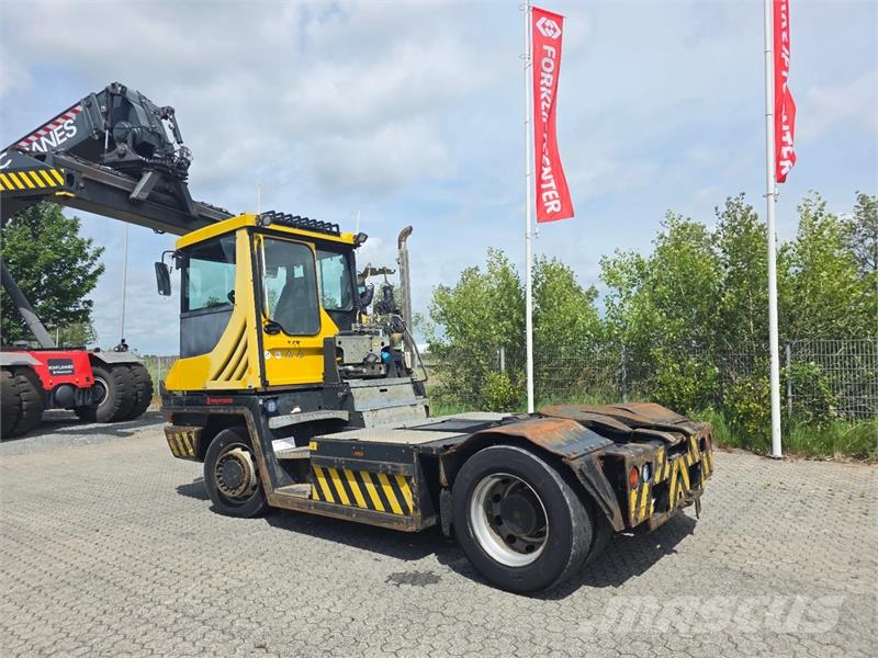 Terberg RT283 4x4 Terminálový tahač