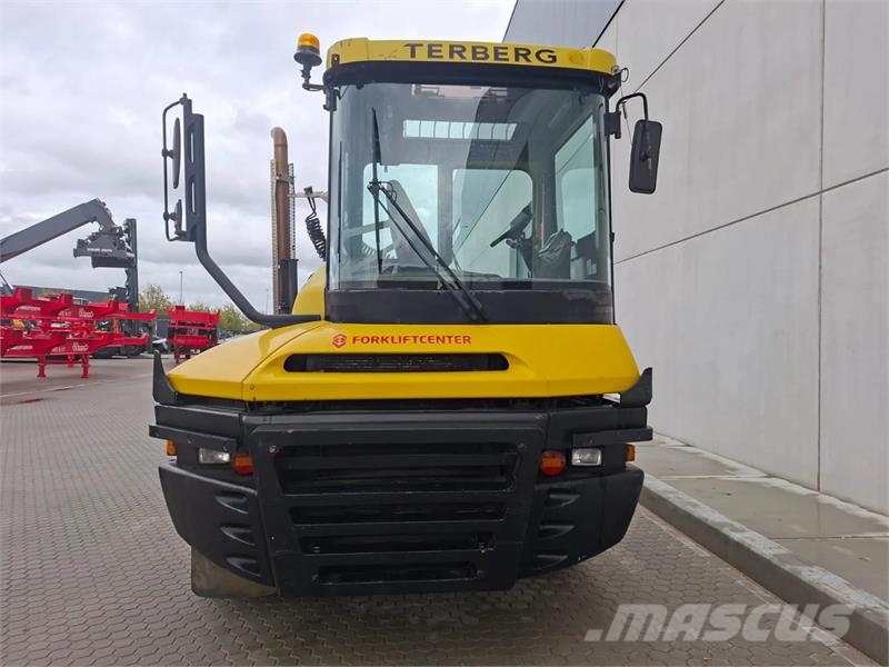 Terberg RT283 4x4 Terminaltrekkers