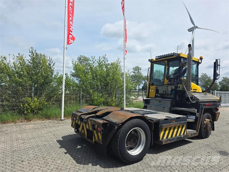 Terberg RT283 4x4 Terminálový tahač