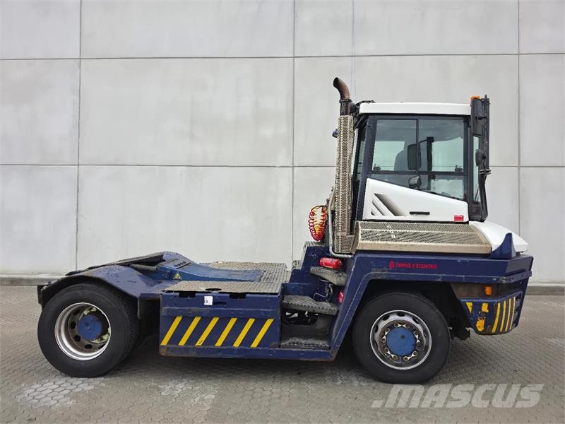 Terberg RT283 4x4 Tracteur de manœuvre