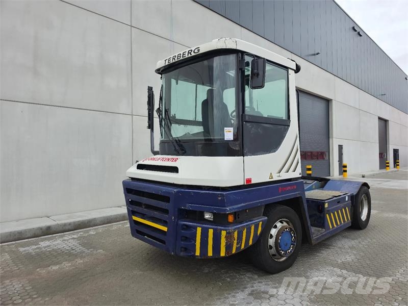 Terberg RT283 4x4 Tracteur de manœuvre