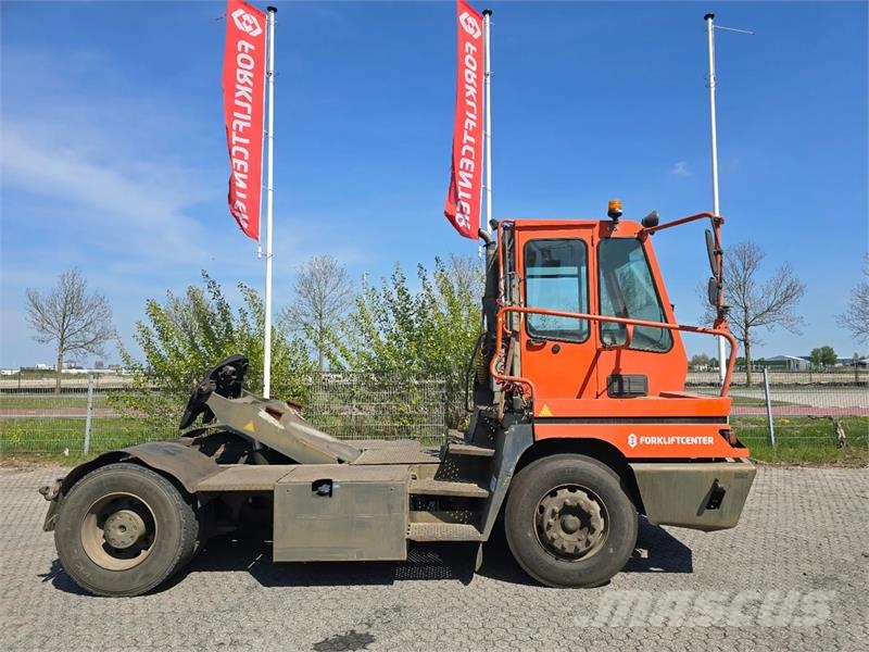 Terberg YT182 Terminálový tahač