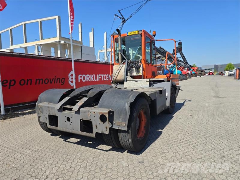 Terberg YT182 Terminálový tahač